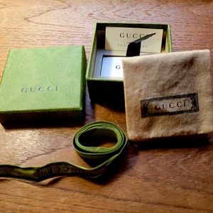 Gucci Small Green Box, Pouch, Ribbon and Inserts - Authentic